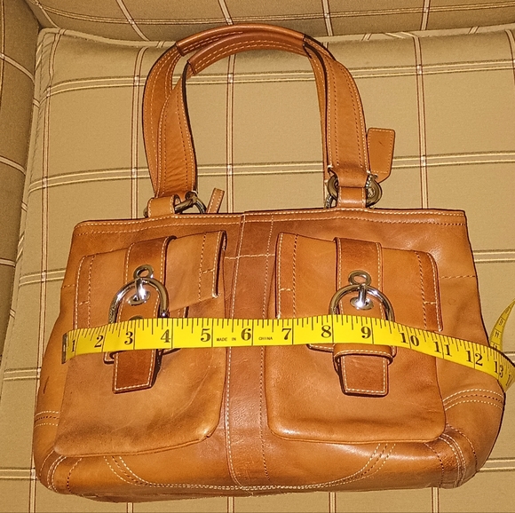 Coach Butter Soft Genuine Leather Designer Hobo - Picture 4 of 8